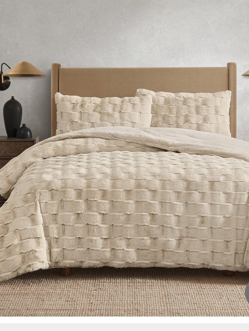 (6)Frye Faux Fur Textured Comforter Set 3 piece
